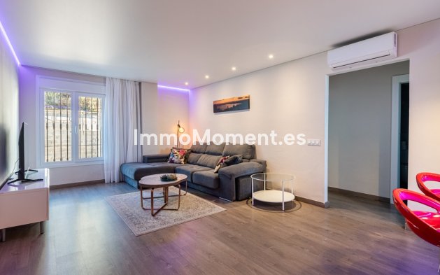 Resale - Apartment - Benalmadena - Benalmadena Pueblo