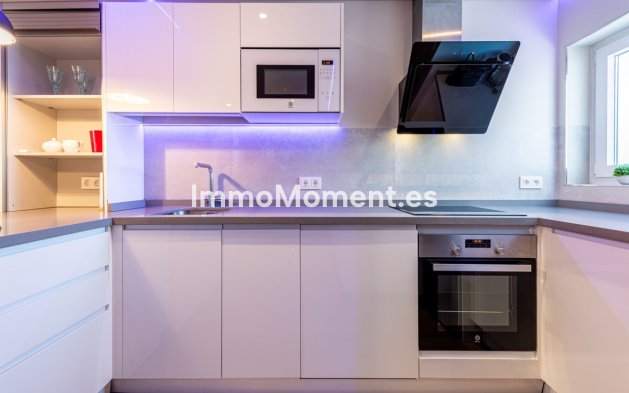 Resale - Apartment - Benalmadena - Benalmadena Pueblo