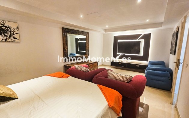 Resale - Villa - Manilva - La Duquesa