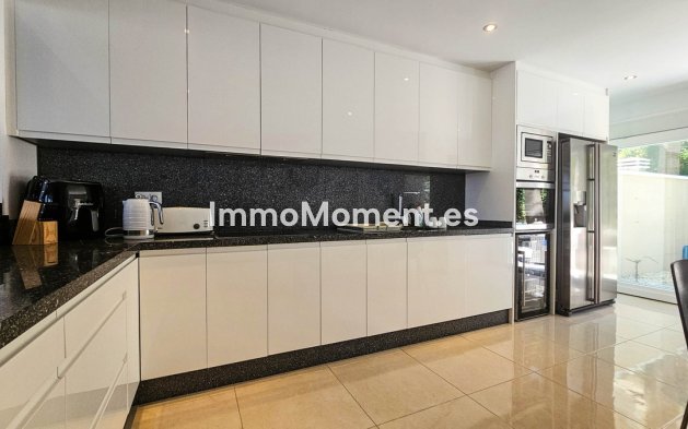 Resale - Villa - Manilva - La Duquesa