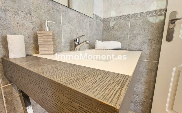 Resale - Villa - Manilva - La Duquesa