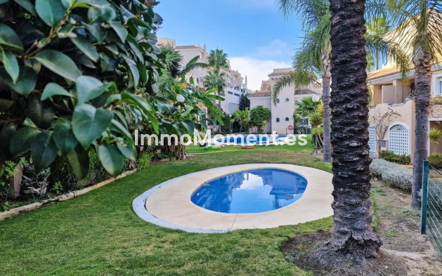 Resale - Apartment - Manilva - La Duquesa