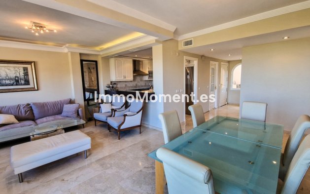 Resale - Apartment - Manilva - La Duquesa