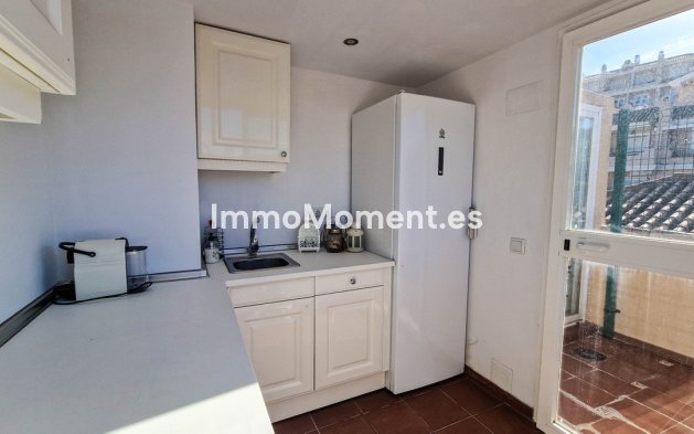 Resale - Apartment - Manilva - La Duquesa