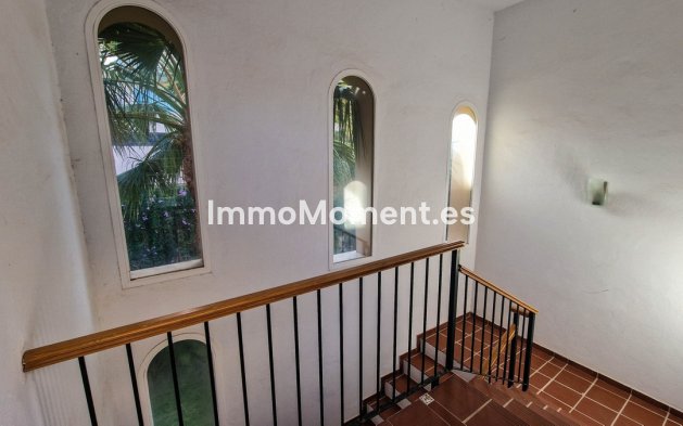 Resale - Apartment - Manilva - La Duquesa