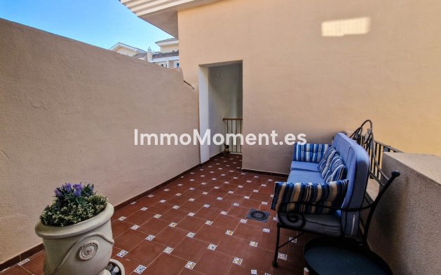 Resale - Apartment - Manilva - La Duquesa