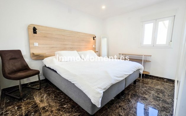 Wiederverkauf - Wohnung - Manilva - La Duquesa