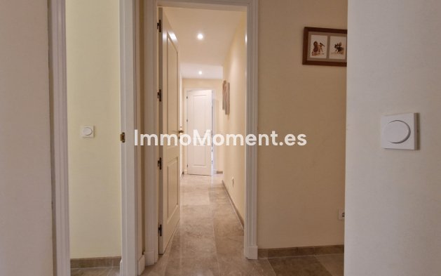 Resale - Apartment - Manilva - La Duquesa
