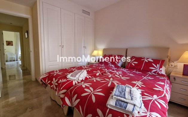 Resale - Apartment - Manilva - La Duquesa