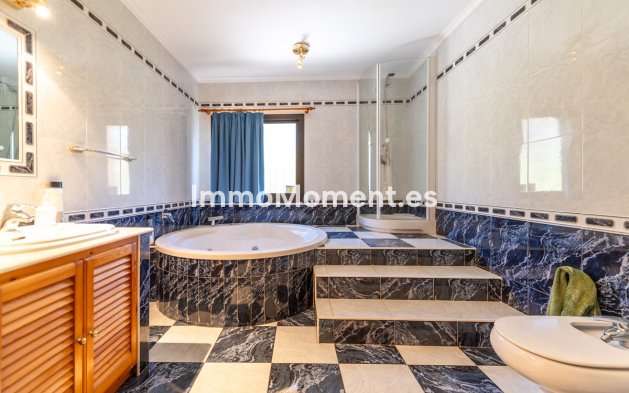 Revente - Villa - Marbella - Las Chapas