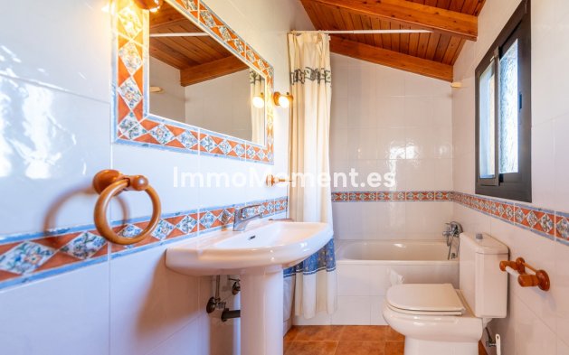 Revente - Villa - Marbella - Las Chapas