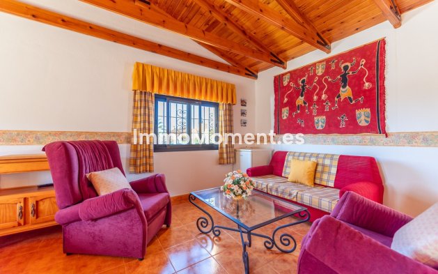 Revente - Villa - Marbella - Las Chapas