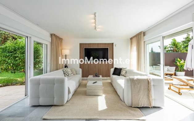 Revente - Villa - Marbella - Nueva Andalucía