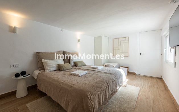 Revente - Villa - Marbella - Nueva Andalucía