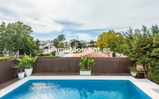 Revente - Villa - Marbella - Nueva Andalucía