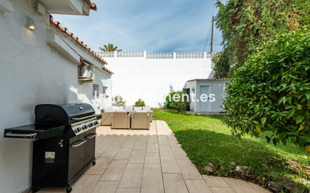 Revente - Villa - Marbella - Nueva Andalucía