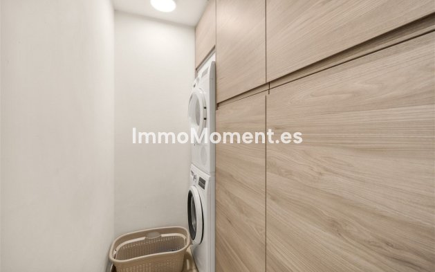 Resale - Apartment - Málaga - Benahavís