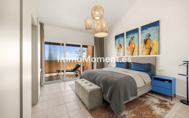 Resale - Apartment - Málaga - Benahavís