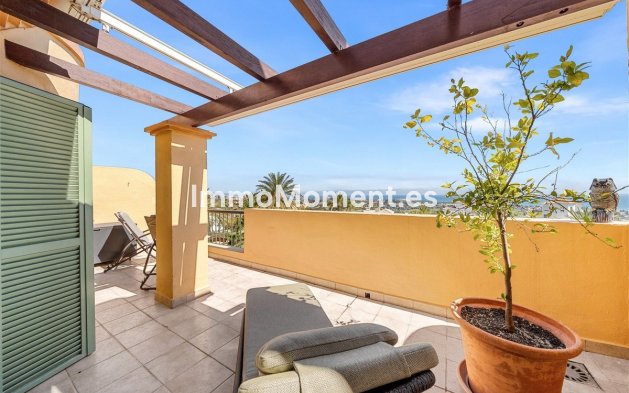 Resale - Apartment - Málaga - Benahavís