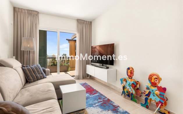 Resale - Apartment - Málaga - Benahavís