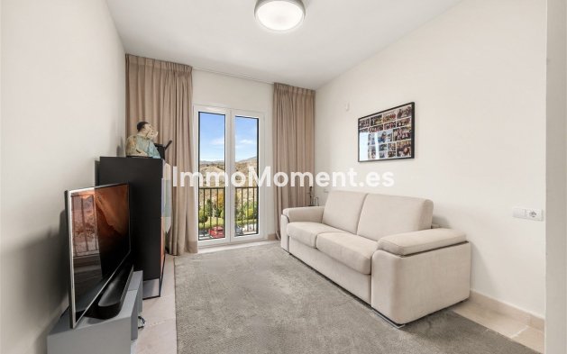 Resale - Apartment - Málaga - Benahavís