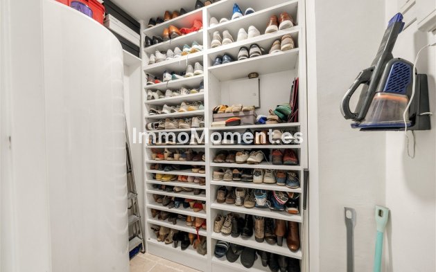 Resale - Apartment - Málaga - Benahavís