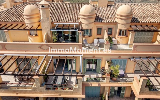 Resale - Apartment - Málaga - Benahavís