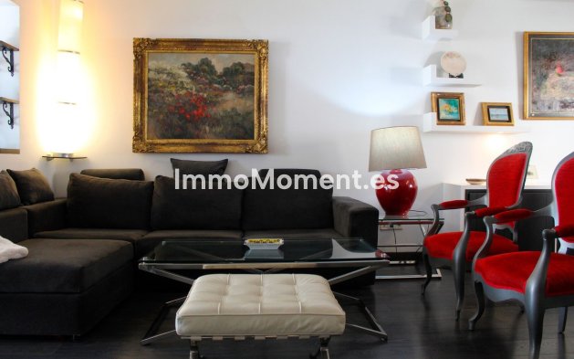 Resale - Apartment - Marbella - Puerto Banús