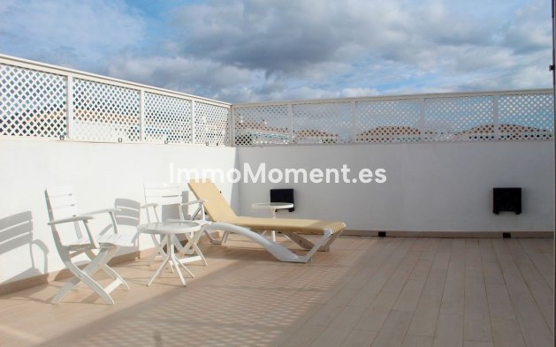 Resale - Apartment - Marbella - Puerto Banús