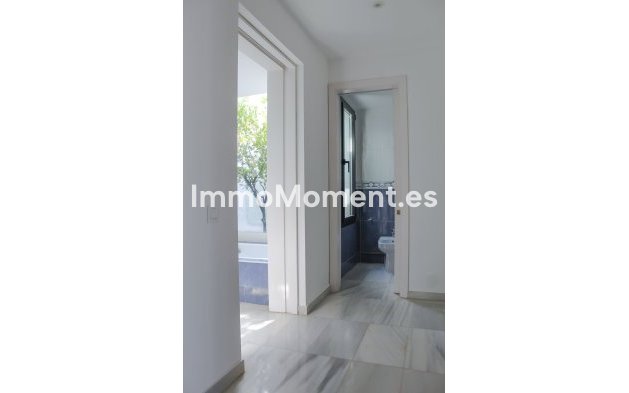 Wiederverkauf - Wohnung - Marbella - Puerto Banús