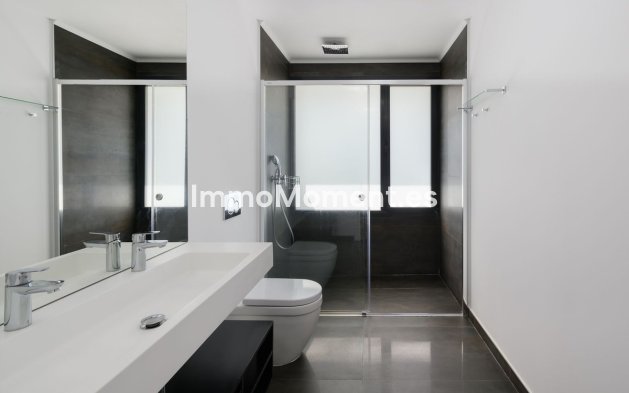 Bestaande woning - Geschakelde woning - Marbella - The Golden Mile