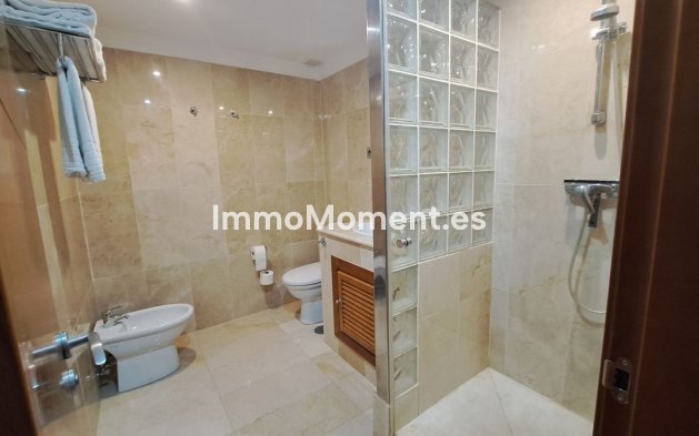 Wiederverkauf - Wohnung - Marbella - Nueva Andalucía