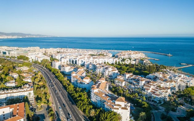 Wiederverkauf - Wohnung - Marbella - Nueva Andalucía