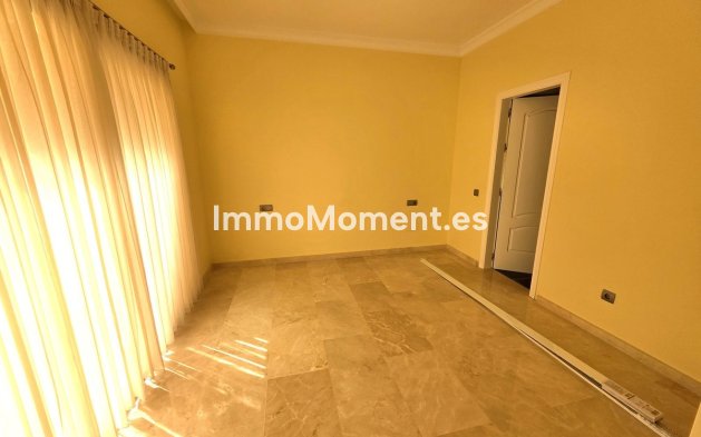 Revente - Villa - Marbella - Hacienda Las Chapas