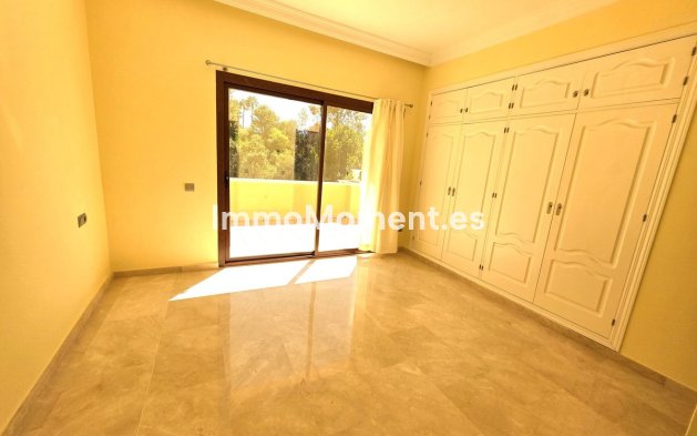 Revente - Villa - Marbella - Hacienda Las Chapas