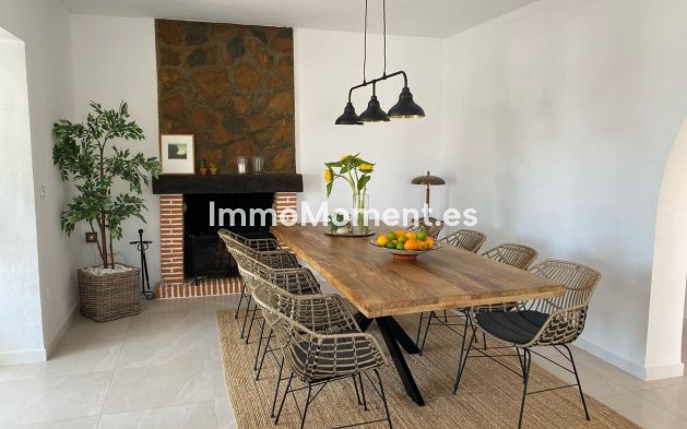 Reventa - Villa independiente - Mijas - Calahonda
