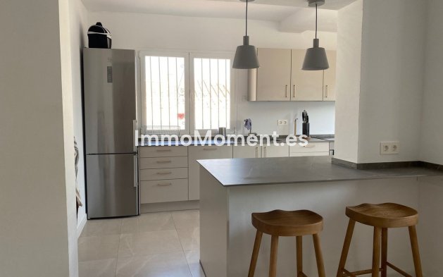 Reventa - Villa independiente - Mijas - Calahonda