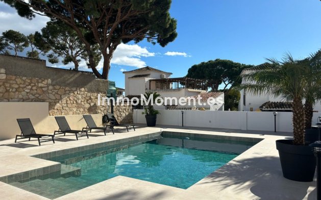 Reventa - Villa independiente - Mijas - Calahonda