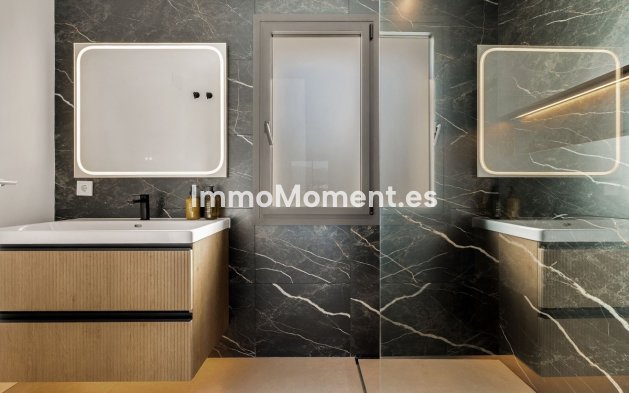 Wiederverkauf - Wohnung - Marbella - Nueva Andalucía