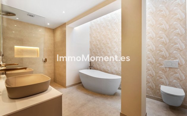 Wiederverkauf - Wohnung - Marbella - Nueva Andalucía