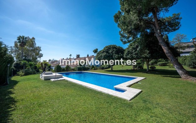 Wiederverkauf - Wohnung - Marbella - Nueva Andalucía