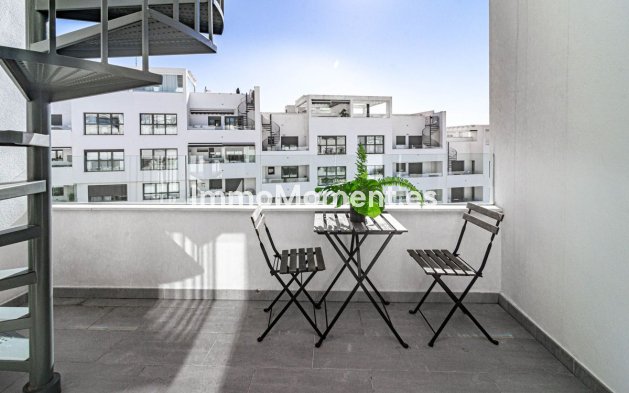 Reventa - Apartamento - Estepona  - Estepona Centro