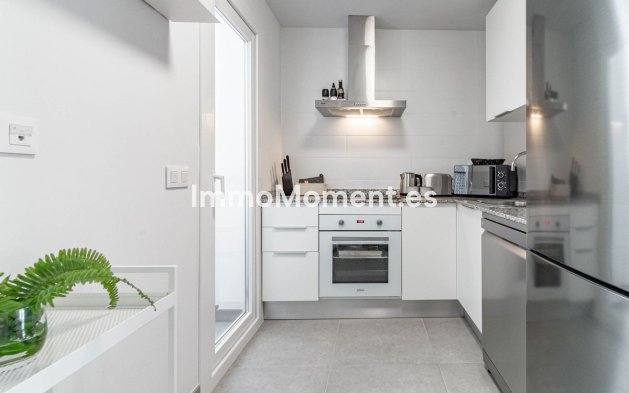 Reventa - Apartamento - Estepona  - Estepona Centro