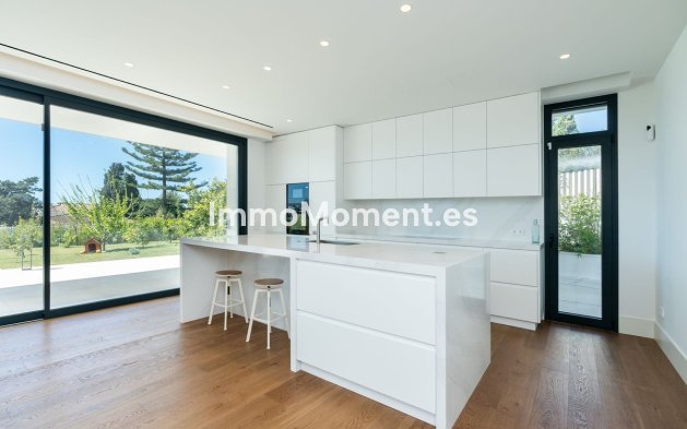 Wiederverkauf - Villa - Marbella - Marbesa