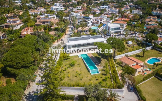 Wiederverkauf - Villa - Marbella - Marbesa