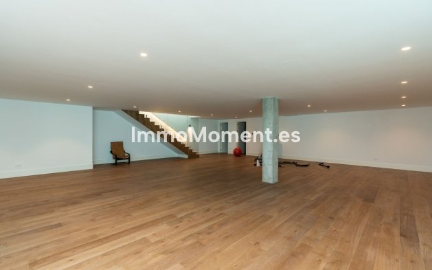 Wiederverkauf - Villa - Marbella - Marbesa