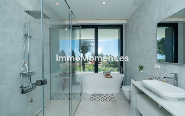 Wiederverkauf - Villa - Marbella - Marbesa