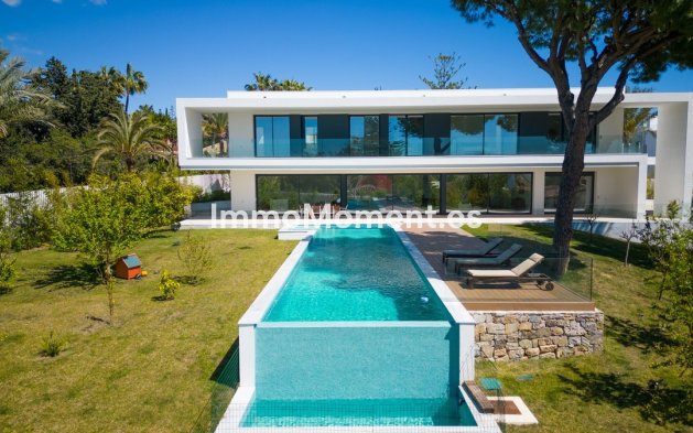 Wiederverkauf - Villa - Marbella - Marbesa
