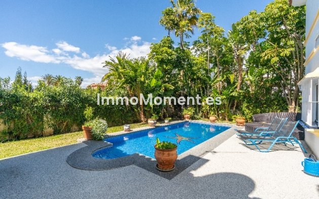Reventa - Villa - Marbella - Marbesa