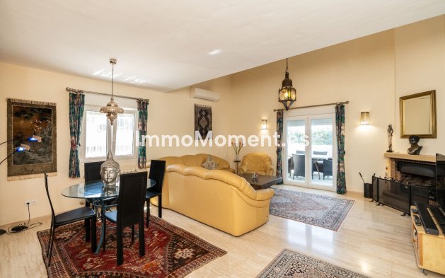 Reventa - Villa - Marbella - Marbesa